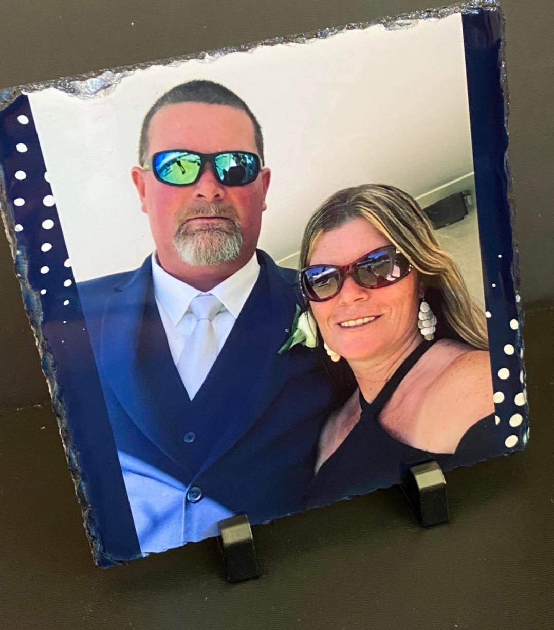 Time's Ticking: Order Now for Christmas Cheer with Bundy Photo Gifts!